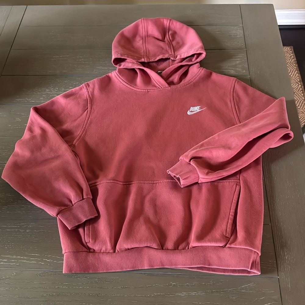 Girls XL Nike hoodie.